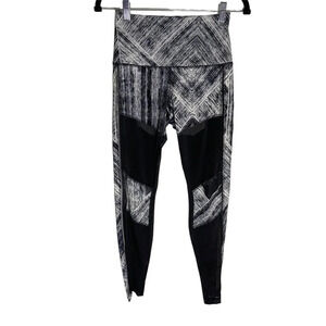 Lululemon Hot To Street Pant Heat Wave White Black / Black-sz 6